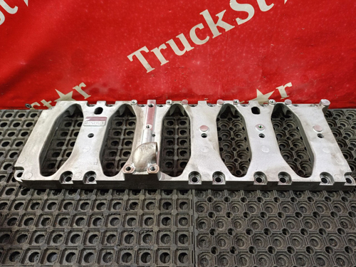 Плита двигателя