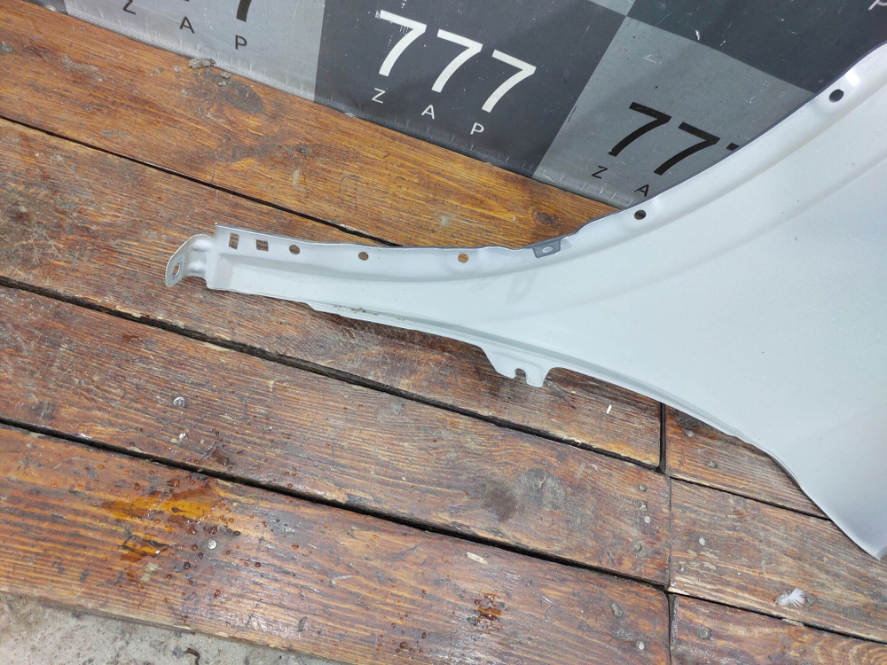 Крыло переднее правое Geely Coolray 19-нв Б/У Оригинал 5035052600C15