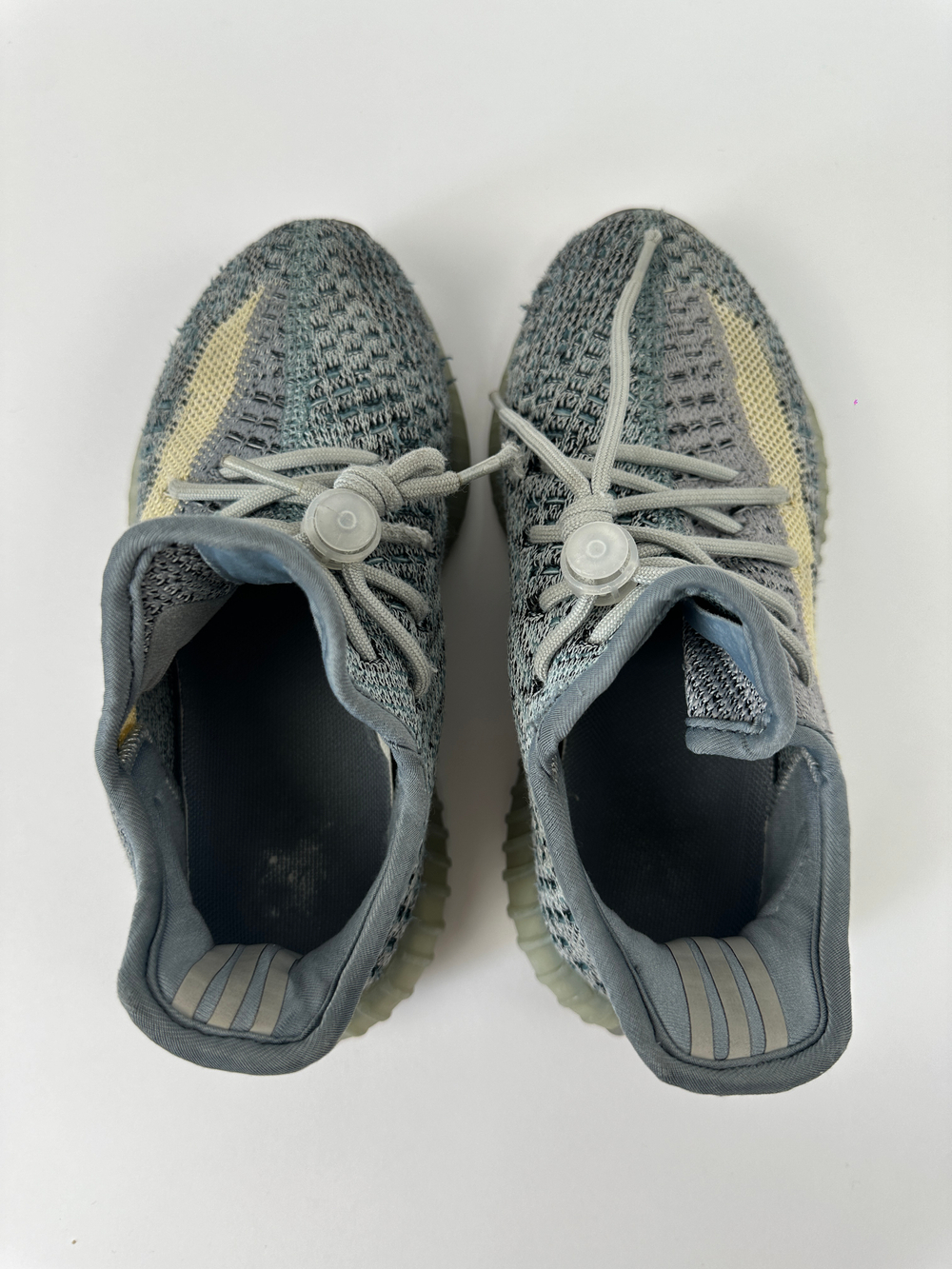 Кроссовки Adidas Yeezy boost
