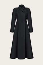 ПАЛЬТО ИЗ КАШЕМИРА С РУЧНОЙ ВЫШИВКОЙ НА ВОРОТНИКЕ