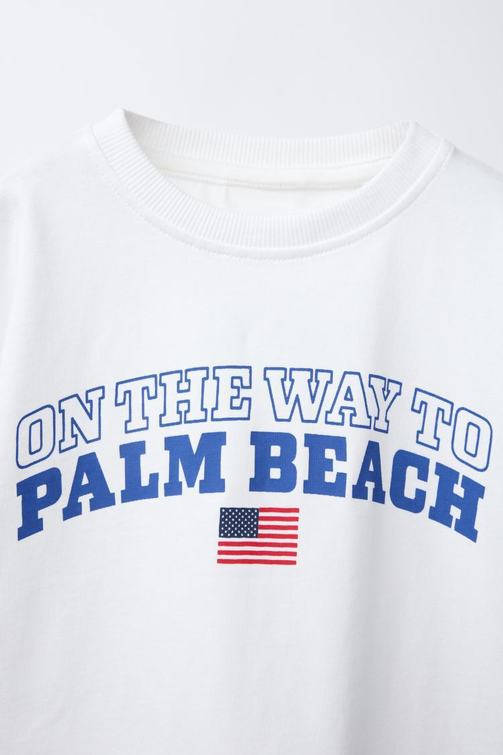 ZARA ФУТБОЛКА С ПРИНТОМ В СТИЛЕ ПРЕППИ, БЕЛЫЙ