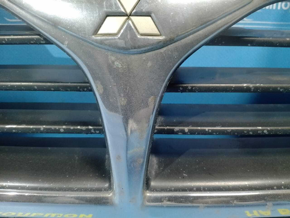 Решетка радиатора MITSUBISHI CHARIOT 1991-1997