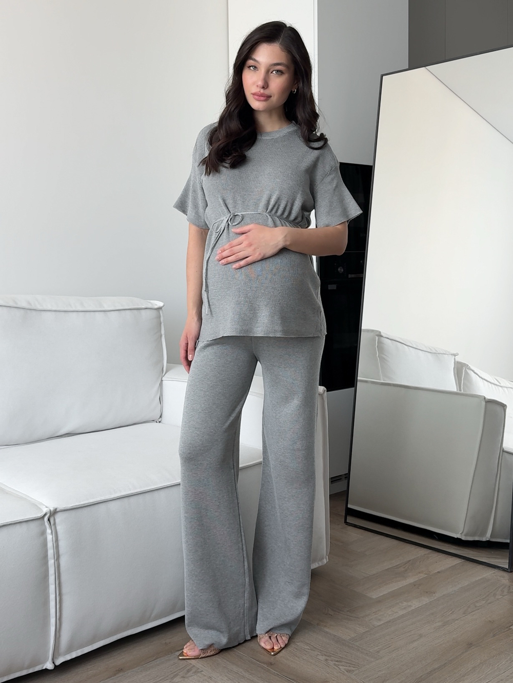 Комплект вязаный, удлиненная футболка на завязке и брюки