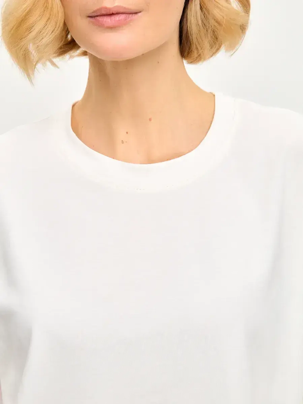 Футболка удлиненная с разрезами оверсайз