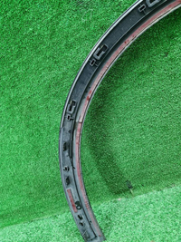 Расширитель передний правый Audi E-tron (18-23)