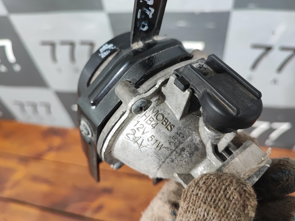 ПТФ передняя правая Kia Rio 4 X-Line 17-20 Б/У Оригинал 92202H0200