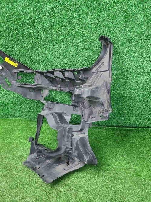 Кронштейн перед. бампера BMW X5 G05 18-23 M-paket