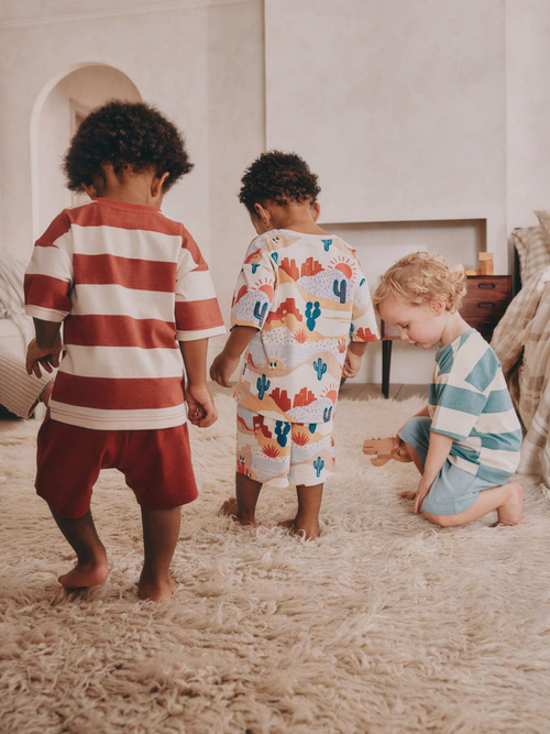 Пижама для мальчика Next E67-674, 3 шт., Красный, Бежевый, Голубой