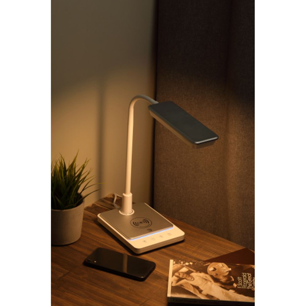 Настольный светильник ЭРА NLED-499-10W-W светодиодный белый