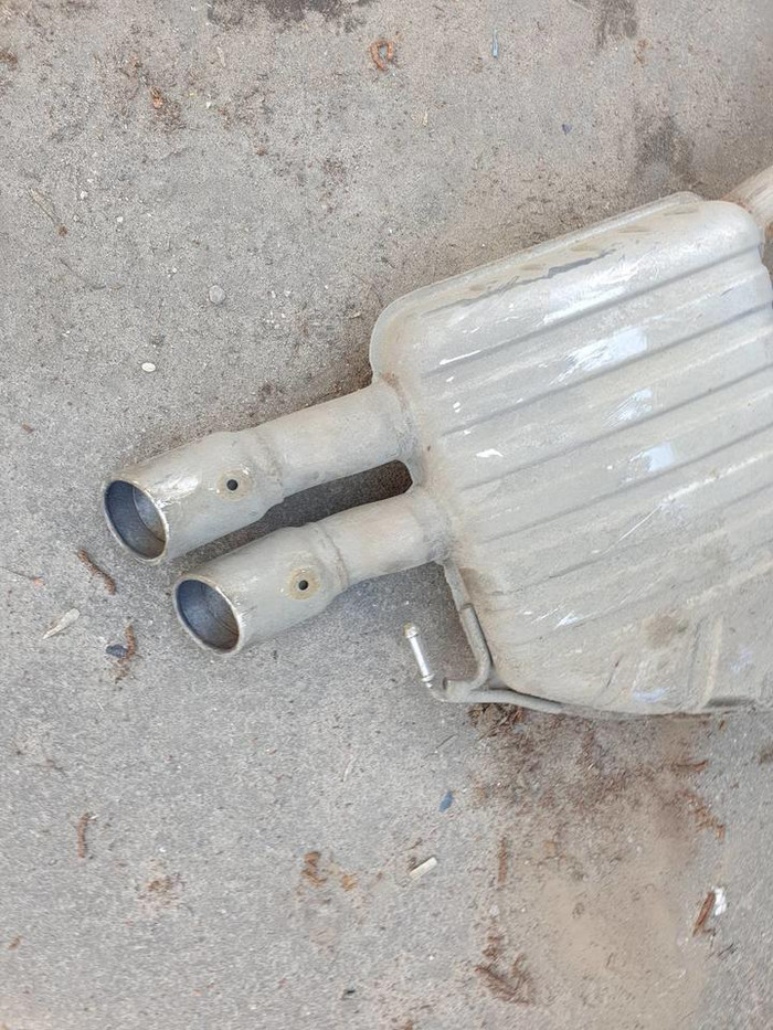 Глушитель Jaguar F-PACE (2016-н.в.)