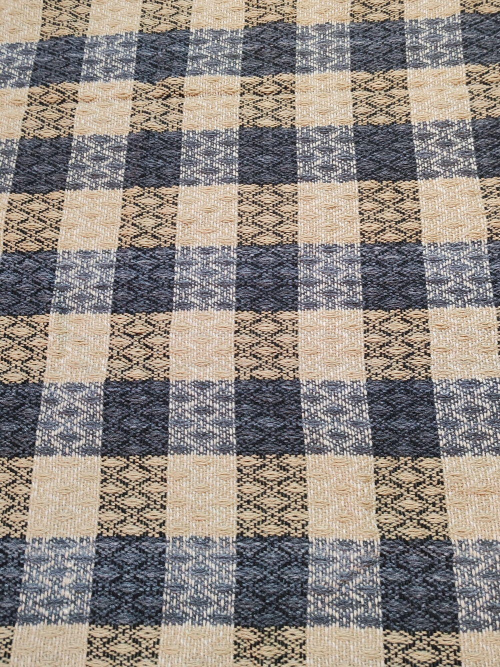 Плед для кровати и дивана в клетку 150 х 210 см, коричневый