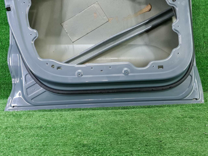 Дверь передняя левая Volvo XC40 (2017-н.в.)