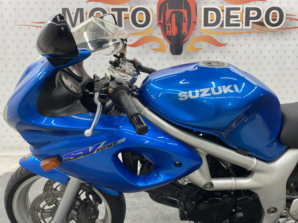 Suzuki SV650S , 2002