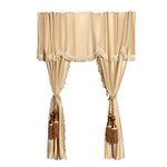 Шторы спального места с ламбрекеном и прихватами "Кисти" в кабину Volvo, Scania, MAN, DAF, Merc, Камаз, Sitrak, Shacman, Foton, FAW. Высота 1,5м, ширина одной стороны - 1,15м. Блэкаут, велюр. Бежевый цвет с бежевой бахромой и коричневыми кистями