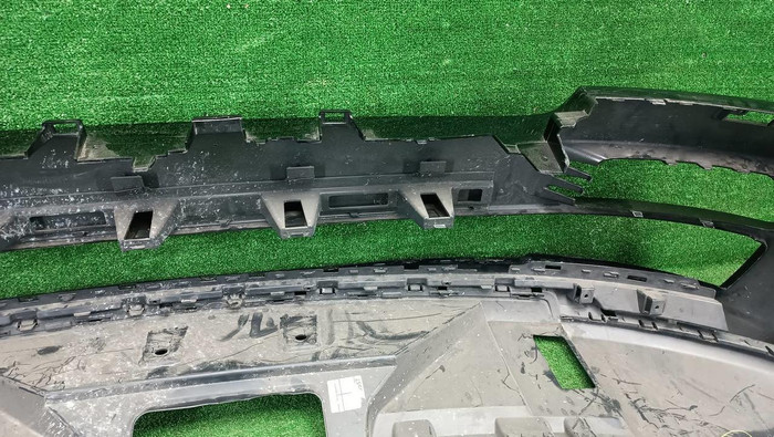 Бампер передний Range Rover Vogue 4 L405 (2012-2017)