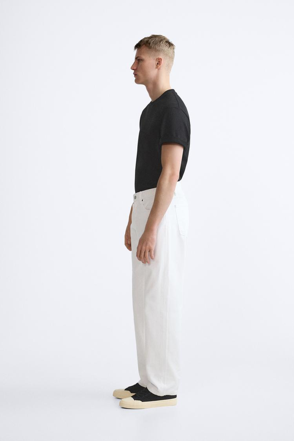 ZARA ДЖИНСЫ STRAIGHT-LEG, ЖЕЛТОВАТО-БЕЛЫЙ