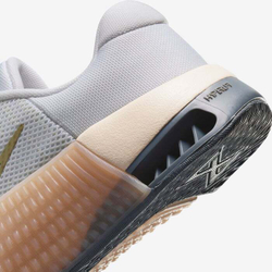 Кроссовки женские Nike W Metcon 9 (Бежевые)