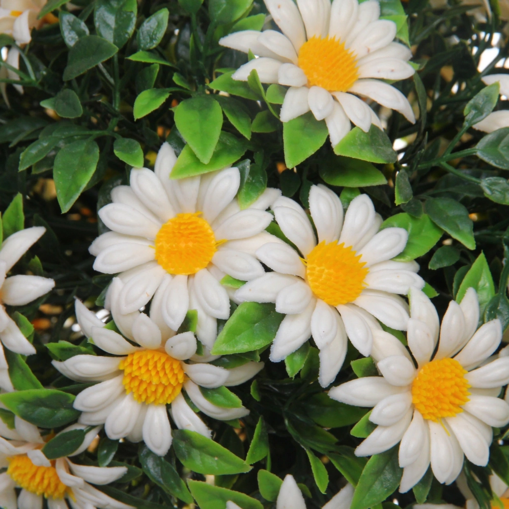 Искусственное растение шар «Самшит» цветы белые D-20см Ultramarine