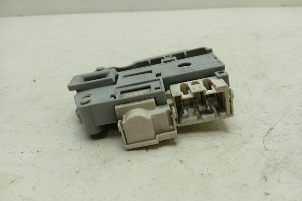 NWSB5851 кт148 Блокировка люка для стиральной машины Indesit NWSB5851 б/у
