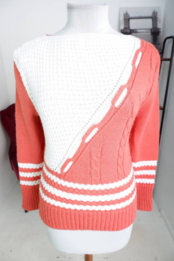 Джемпер для зимнего образа, визуально на 44/46 размер