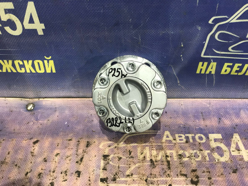 Хаб механический MITSUBISHI DELICA 1991-1996