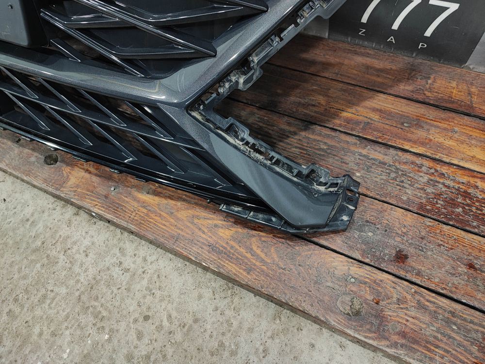 Решетка радиатора Chery Arrizo 8 22-нв Б/У Оригинал 602004106AA