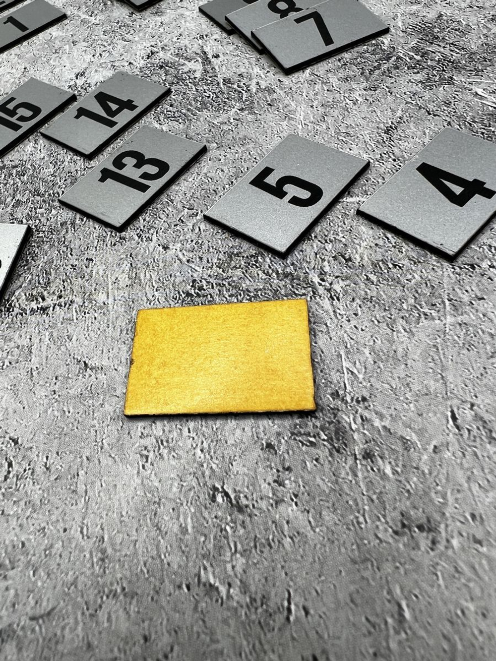 Нумерация гардеробная 201-300