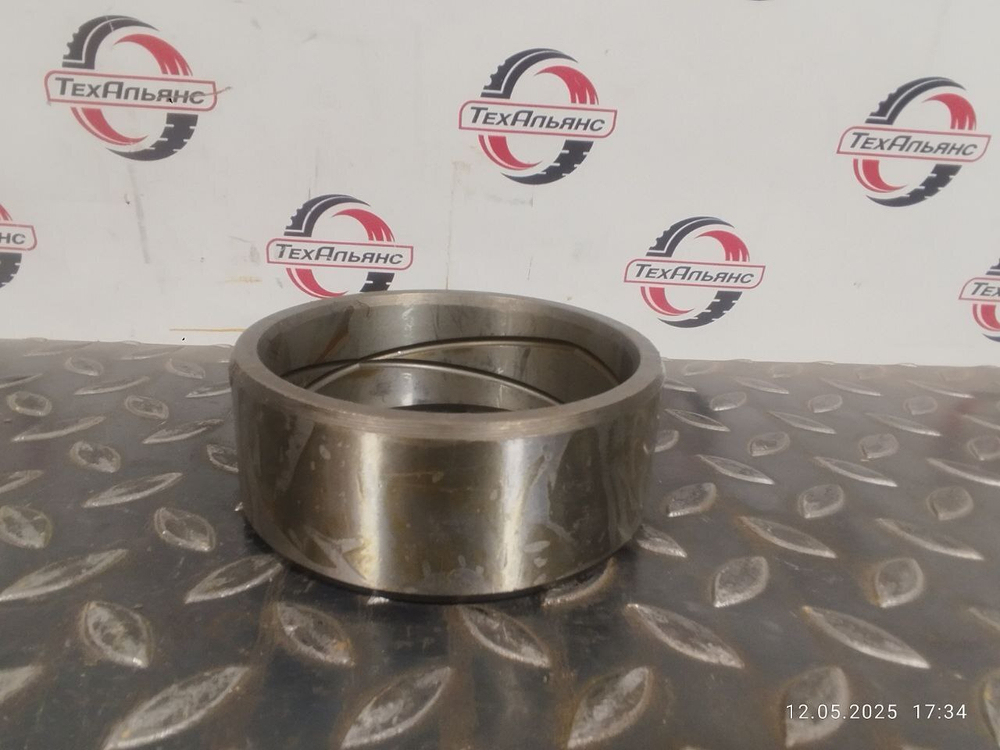 Втулка 4355875