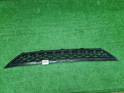 Решетка переднего бампера Hyundai Tucson 3 (18-21)