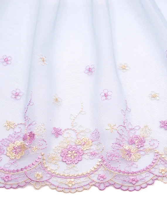 05-84 Вышивка на неэл. сетке 20 см, голубой/лиловый/желтый