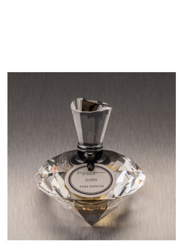 Signature Fragrances Lurre