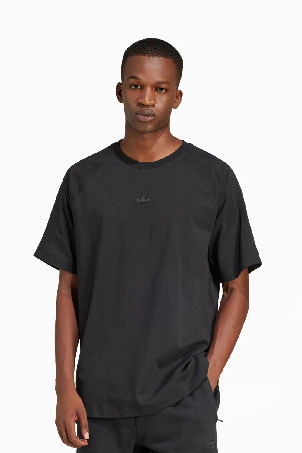 Футболка adidas Premium Essentials - черный