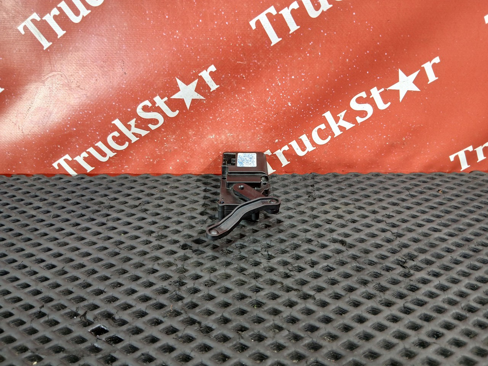 Моторчик заслонок отопителя