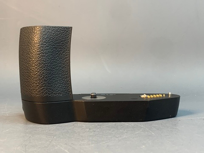 Leica Motor-Winder R8