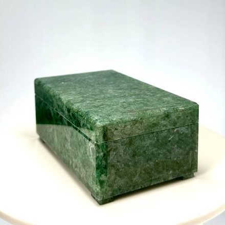 Шкатулка из зеленого Авантюрина