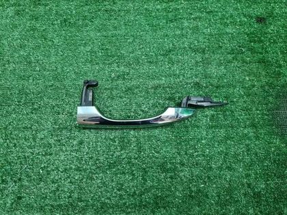 Ручка двери задняя Maserati Levante (2016-2024)