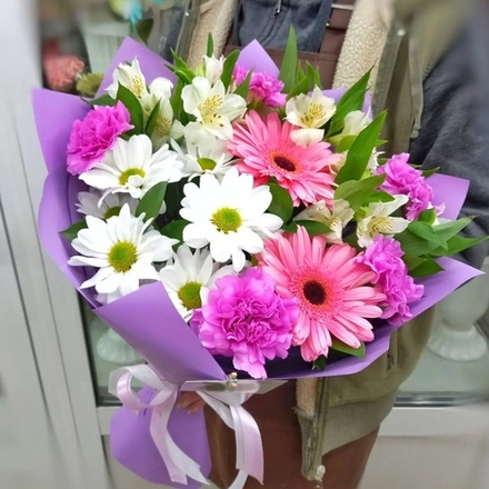 Авторский букет в розовой гамме