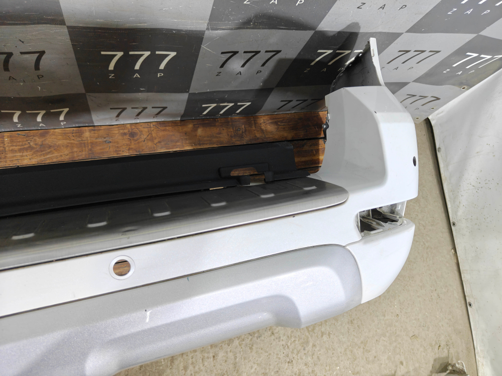 Бампер задний Tank 500 21-нв Б/У Оригинал 2804100XKV3AA