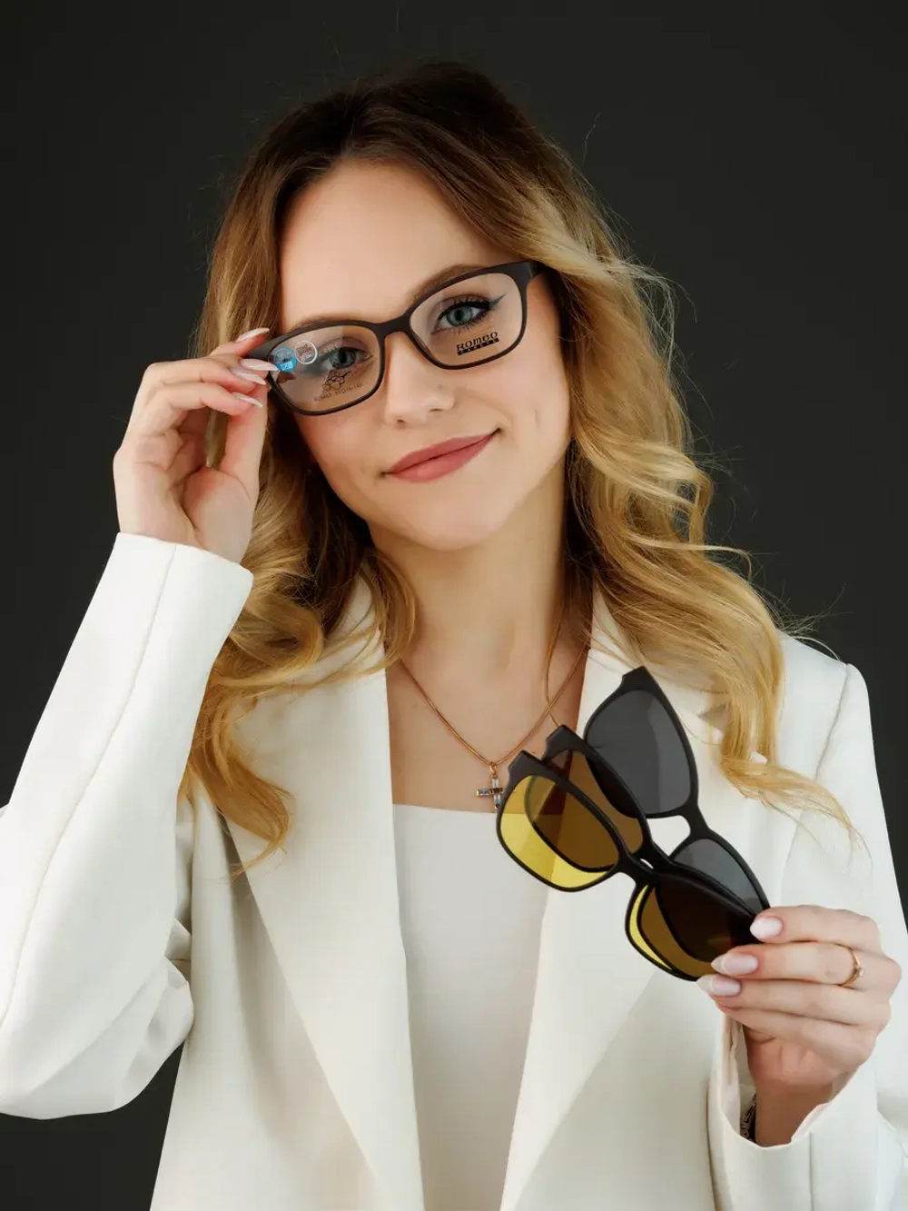 Модная оправа для очков с накладкой 4в1