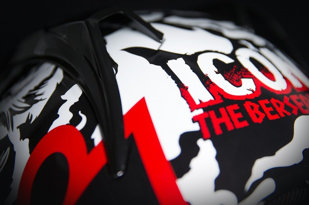 Мотошлем Icon Alliance Berserk