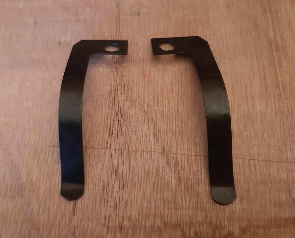 DL60-1 Пружина педали (пластина) комплект (2 штуки)