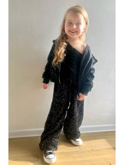 Костюм спортивный велюровый с пайетками