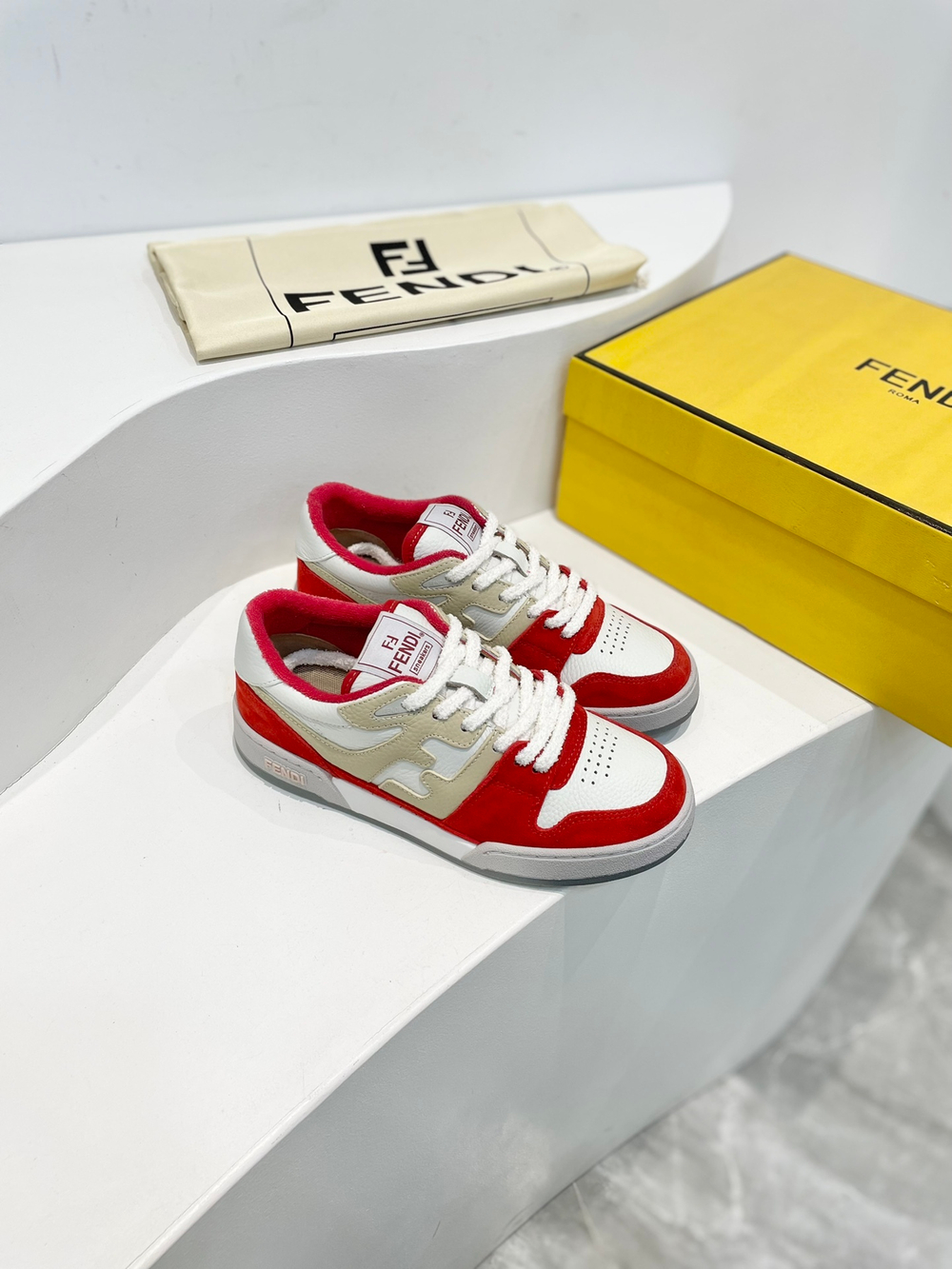 Fendi Sneakers