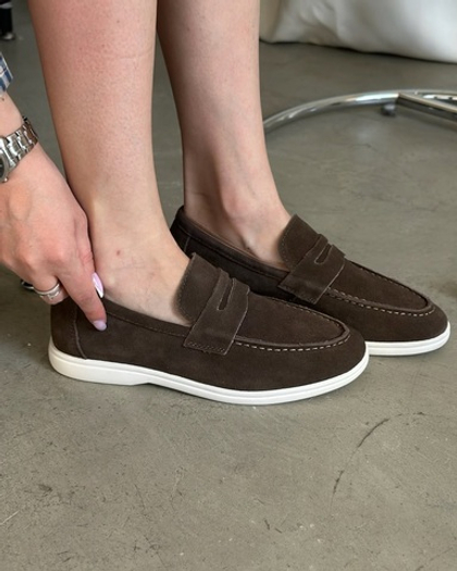 Лоферы из натуральной замши