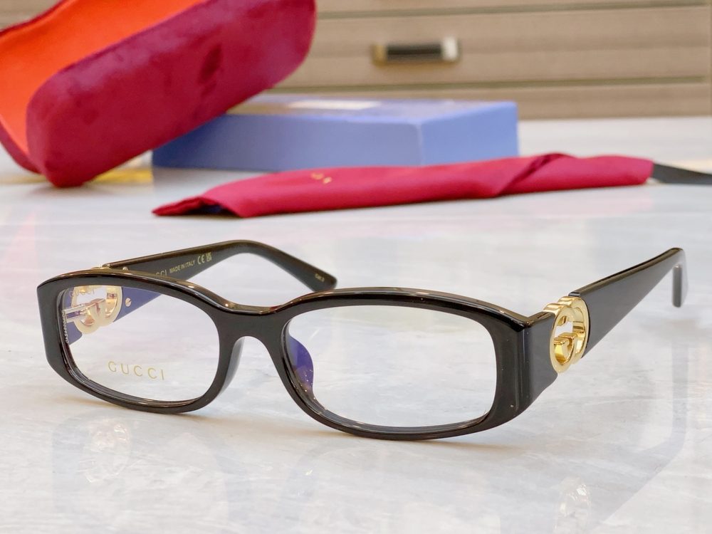 Gucci Glasses