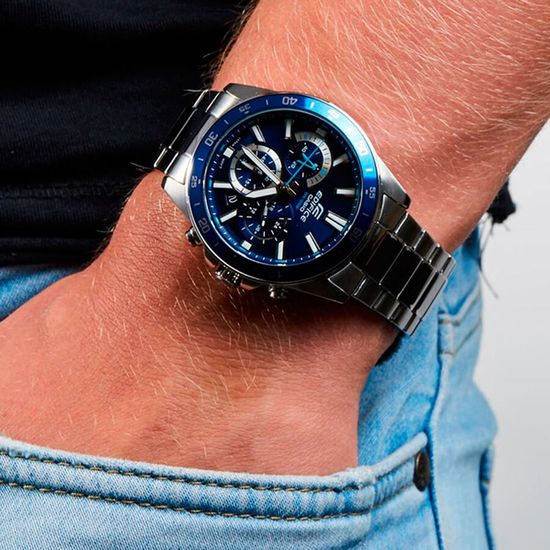 Наручные часы Casio EFV-570D-2A