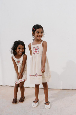 ZARA ПЛАТЬЕ С ВЫШИВКОЙ КРЕСТИКОМ, ЭКРЮ