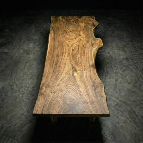 Карагач с живым краем свободной формы