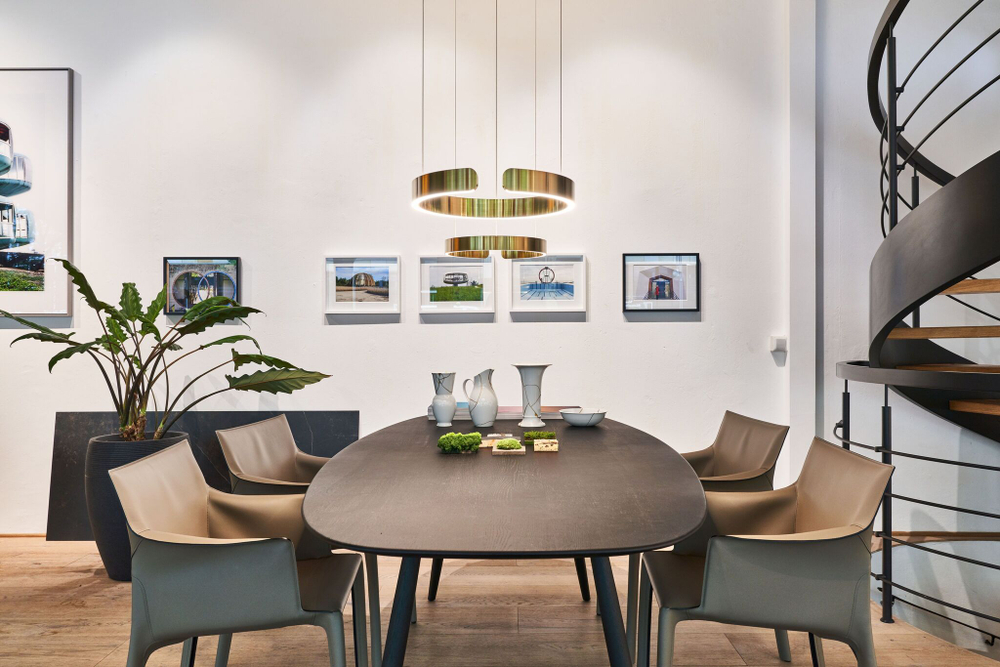 Стол Walter Knoll Moualla Table