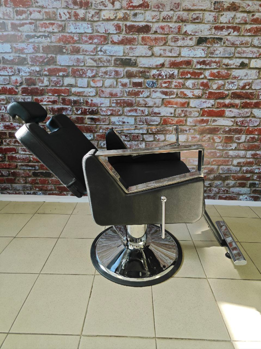 Парикмахерское кресло Майкл